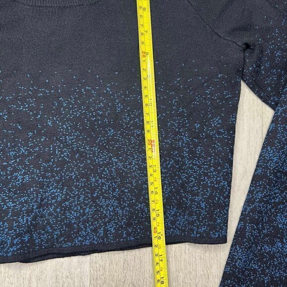 BCBGeneration, Cropped Long Sleeve Sweater, Ombré Speckled Pattern, Size Small - Picture 3 of 9